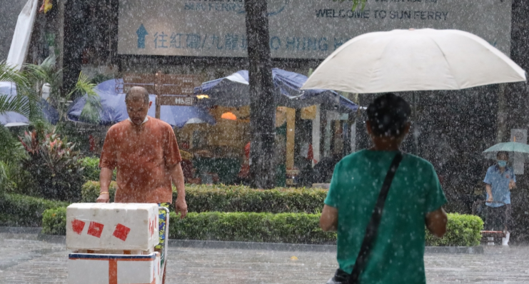 大雨或致山泥傾瀉 發展局提醒市民保持警覺