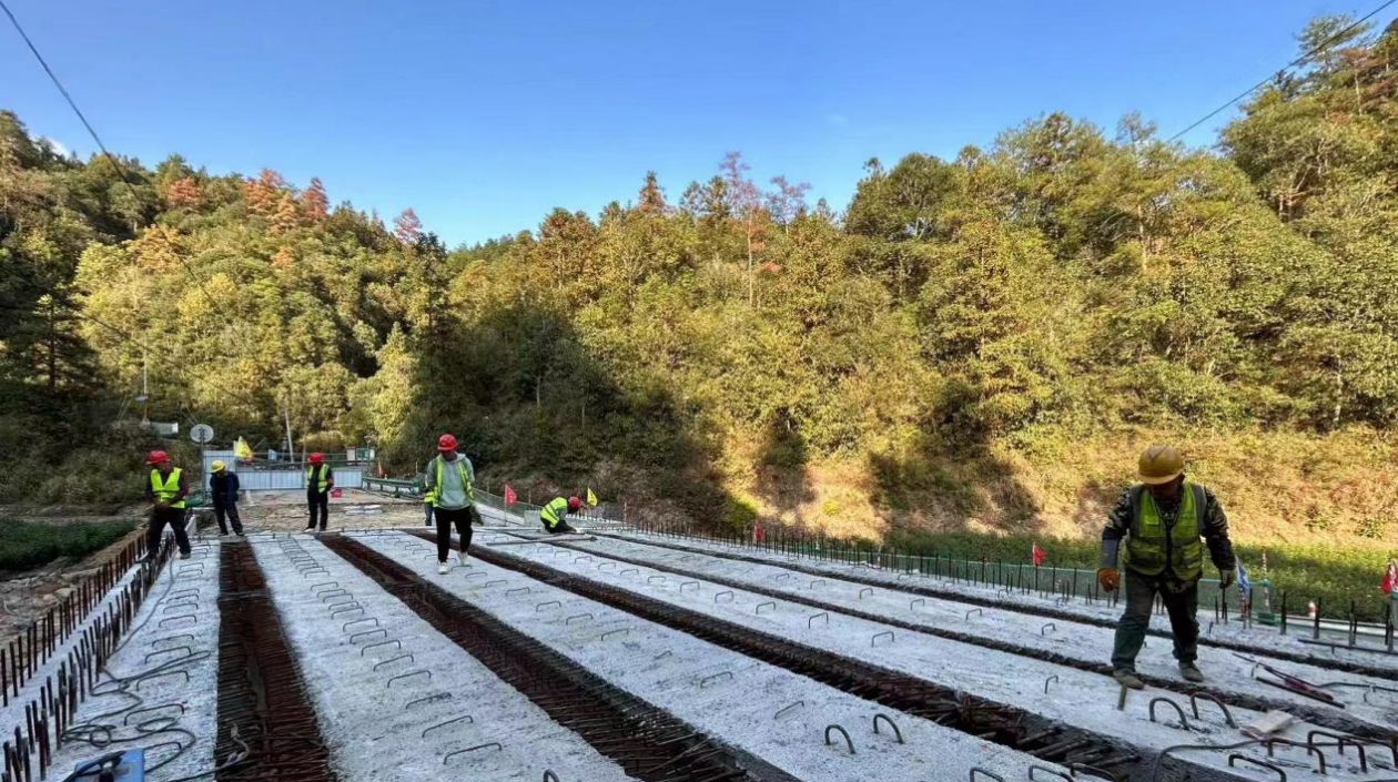 皖歙縣公路：抓項目強基礎 讓出行更美好