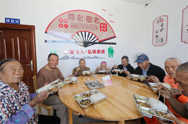 助餐「小食堂」 民生「大文章」 韶關百餘家長者飯堂惠及老年人群體