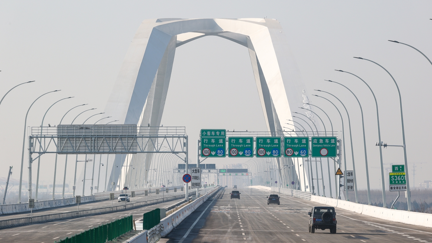 元旦假期首日全國道路交通總體平穩有序