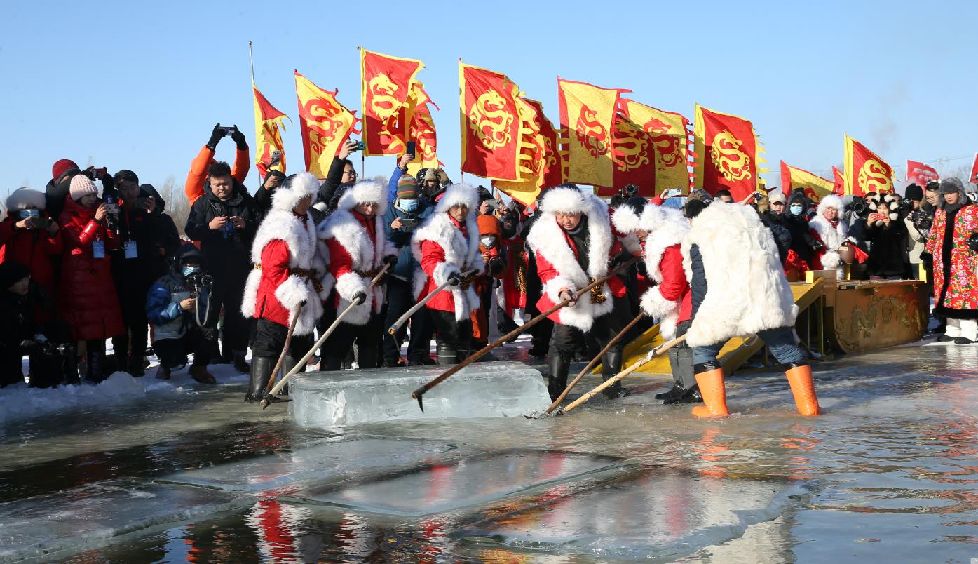 【熱點追蹤】被寵上天的感覺真好  「小土豆」讓哈爾濱爆火出圈