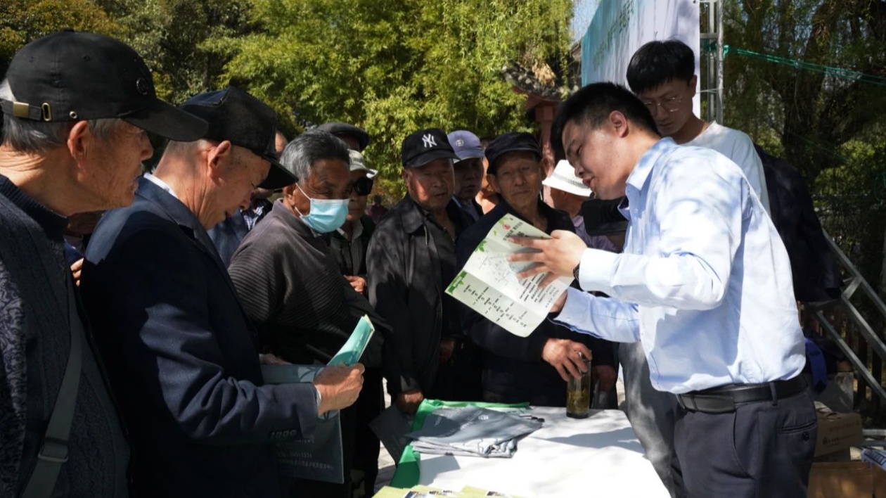 安徽巢湖：宣導文明祭祀守護「綠色」清明