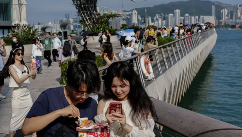 【港事講場】催谷五一消費力 考驗香港應變力