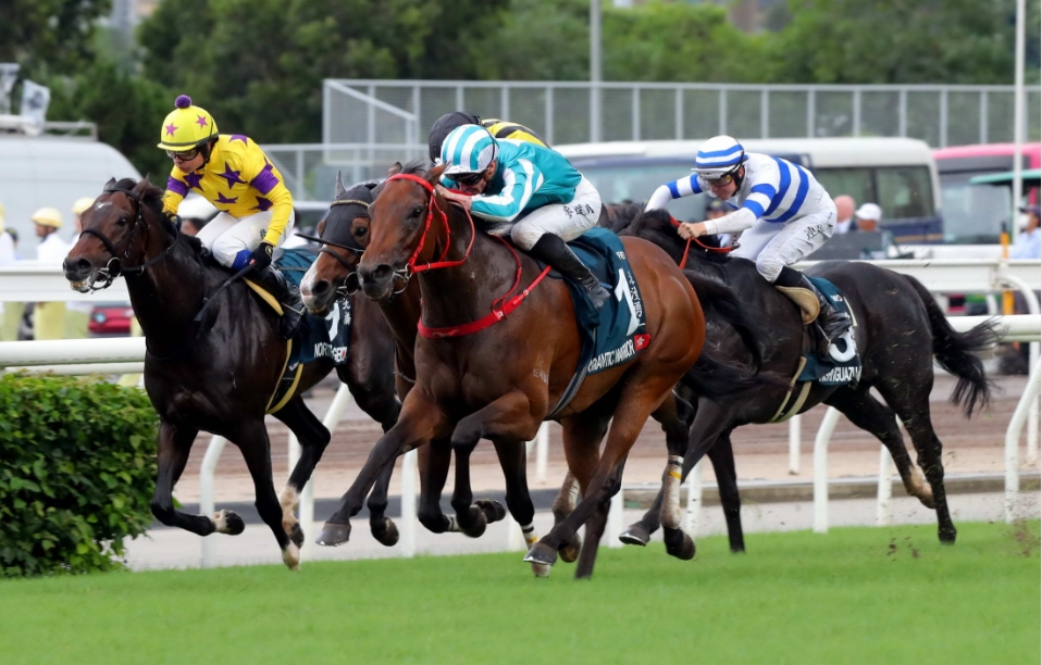 有片∣浪漫勇士3奪女皇盃創歷史 今季連贏4W勢登馬王寶座