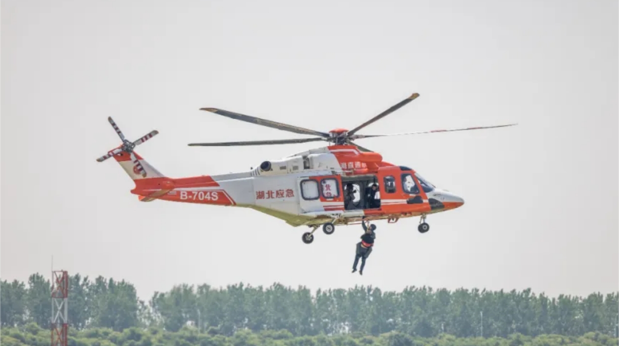 武漢經開區舉行低空經濟開放日