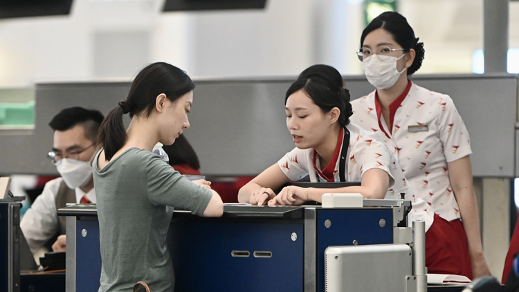 國泰航空冀將來每日至少各一班機飛往海口及三亞