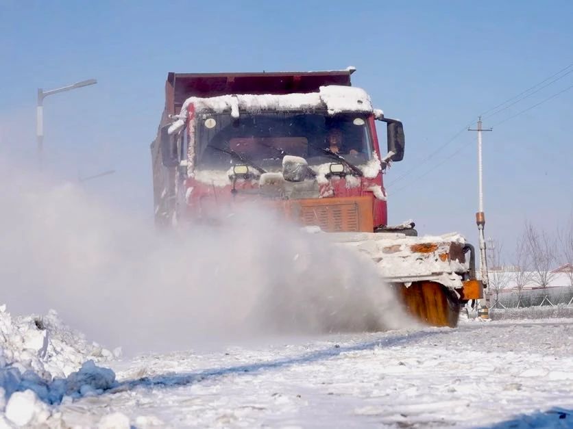 黑龍江寶清：清雪除冰保暢通 全力保供暖意濃